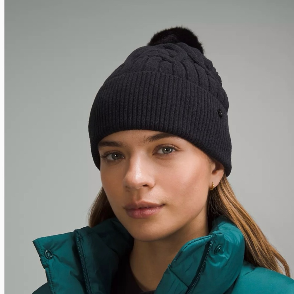 NWT Lululemon Black Cable Knit Beanie with Pom Pom